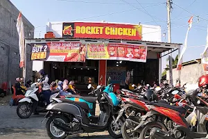 Rocket Chicken Dagangan image