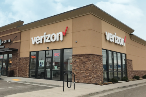 BeMobile, Verizon Premium Retailer, 2112 S Hastings Way, Eau Claire, WI 54701, USA, 