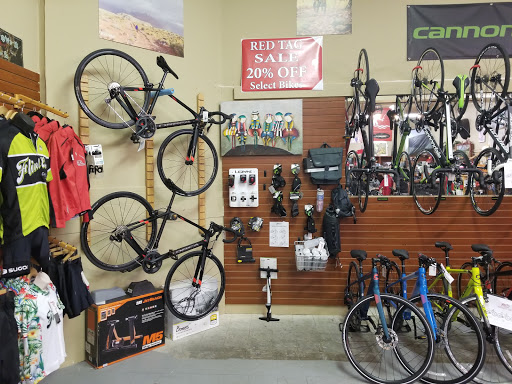 Sporting Goods Store «Flint Creek Outfitters», reviews and photos, 14129 7th St, Dade City, FL 33525, USA