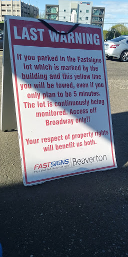 Sign Shop «FASTSIGNS», reviews and photos, 12700 SW Canyon Rd, Beaverton, OR 97005, USA
