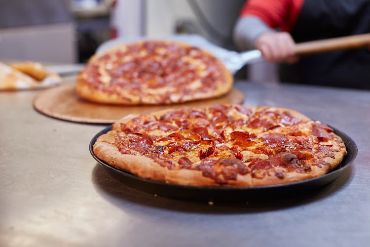 #10 best pizza place in Brentwood - Pizza Guys