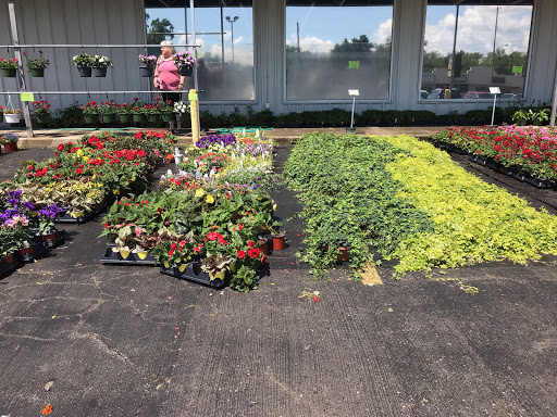 Thrift Store «Second Impressions Upscale Thrift Store», reviews and photos, 3750 S Westnedge Ave, Kalamazoo, MI 49008, USA