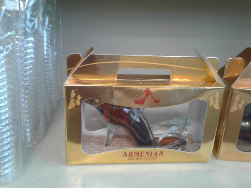 Liquor Store «Priest Point Wine & Spirits», reviews and photos, 3688 Bell Rd, Nashville, TN 37214, USA