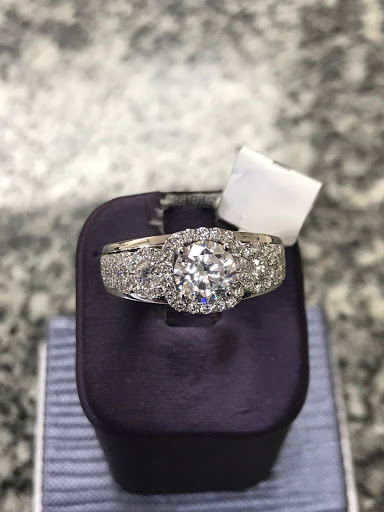 Jeweler «Baker & Baker Jewelers, Inc - Jewelry Store», reviews and photos, 105 Putnam St, Marietta, OH 45750, USA