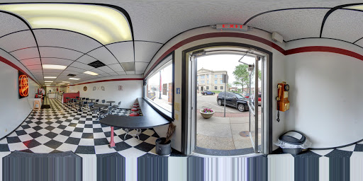 Donut Shop «Reds Donuts», reviews and photos, 60 S Jefferson St, Danville, IN 46122, USA