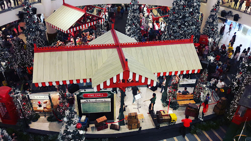 Shopping Mall «Mid Valley Mall», reviews and photos, 39 N Plank Rd, Newburgh, NY 12550, USA