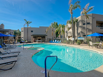 Scottsdale Horizon Apartments
