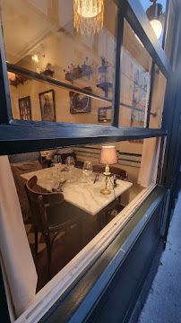 Atmosphère du Restaurant français Le P'tit Troquet à Paris - n°3