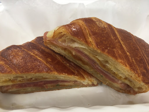 Wine Store «White Horse Wine and Spirits», reviews and photos, 676 White Horse Pike, Absecon, NJ 08201, USA