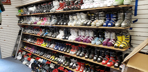 Sporting Goods Store «Play It Again Sports», reviews and photos, 15 S Main St, West Hartford, CT 06107, USA