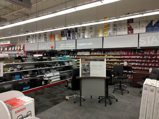 Office Supply Store «Staples», reviews and photos, 2230 Bridgepointe Pkwy, San Mateo, CA 94404, USA