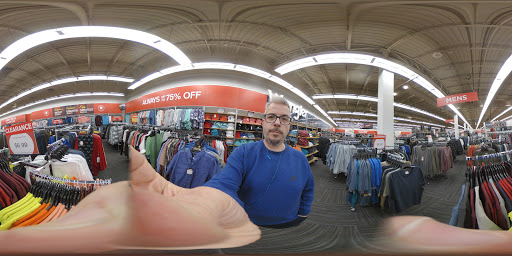 Outlet Store «VF Outlet», reviews and photos, 15501 S Apopka Vineland Rd, Orlando, FL 32821, USA