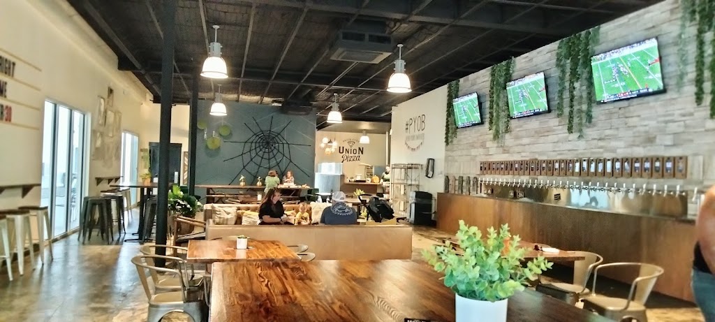 The Union Taproom 33881