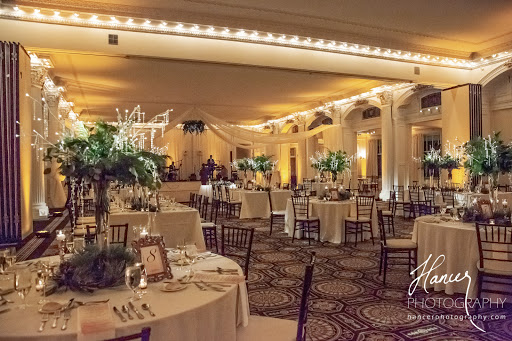 Florist «Ford Flower Co.», reviews and photos, 83 S Broadway, Salem, NH 03079, USA