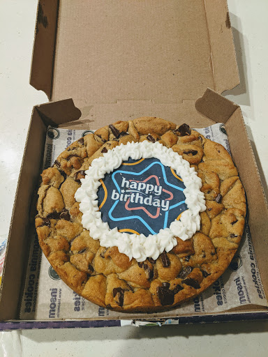 Insomnia Cookies