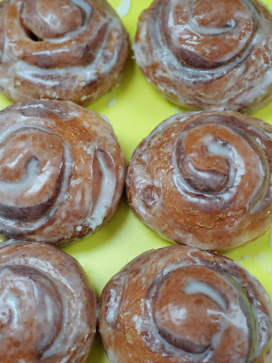 Donut Shop «Donut Palace», reviews and photos, 106 N Cedar Ridge Dr, Duncanville, TX 75116, USA