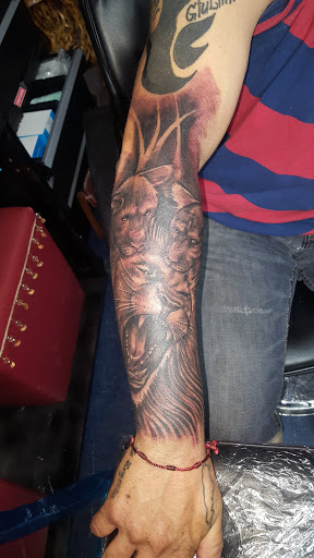 Tattoo Shop «Thicker than Blood tattoo», reviews and photos, 100 E Post Rd, White Plains, NY 10601, USA