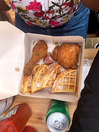 Chicken and Waffles du Restaurant américain Baba Zulu à Paris - n°10
