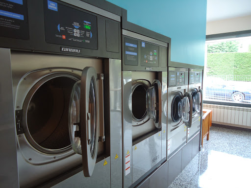 EcoBuga – Bugaderies Autoservei i a Domicili – Lavandería Autoservicio Puigcerdà