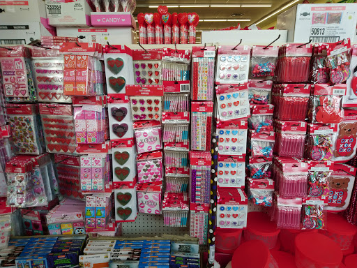 Dollar Store «Dollar Tree», reviews and photos, 1750 Posner Blvd, Davenport, FL 33837, USA