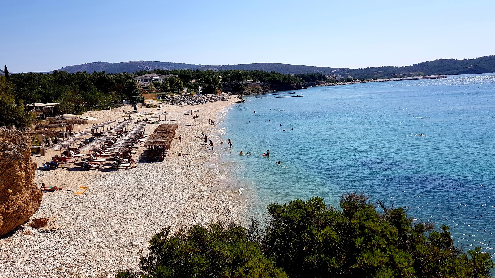 Fotografie cu Camping beach cu nivelul de curățenie înalt