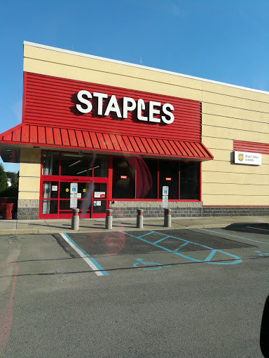 Office Supply Store «Staples», reviews and photos, 102 Milford Landing Dr #1, Milford, PA 18337, USA