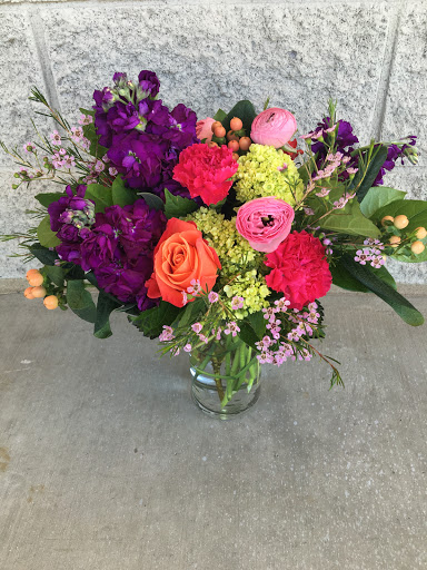 Florist «Foothills Floral Gallery», reviews and photos, 4647 E Chandler Blvd # 10, Phoenix, AZ 85048, USA