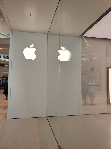 Computer Store «Apple Mall of America», reviews and photos, 132 South Avenue, Bloomington, MN 55425, USA