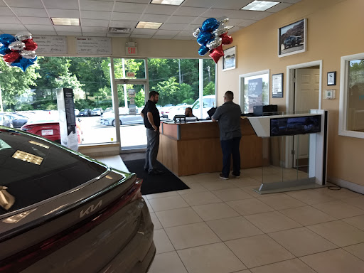 Kia Dealer «Gateway Kia of Warrington PA», reviews and photos, 1425 Easton Rd, Warrington, PA 18976, USA