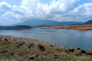 Banasura sagar view point image