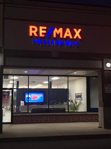 Sign Shop «FASTSIGNS», reviews and photos, 408 75th St, Downers Grove, IL 60516, USA