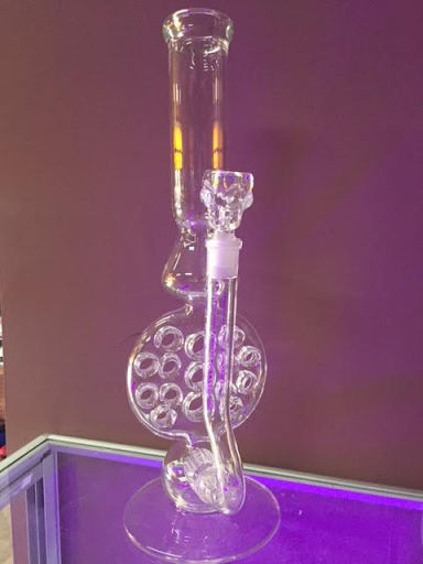 Tobacco Shop «777 smoke shop», reviews and photos, 6900 Reseda Blvd b, Reseda, CA 91335, USA