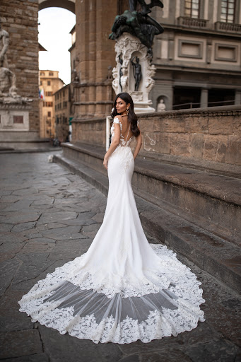 Bridal Shop «Viero Bridal», reviews and photos, 2236 W Chicago Ave, Chicago, IL 60622, USA