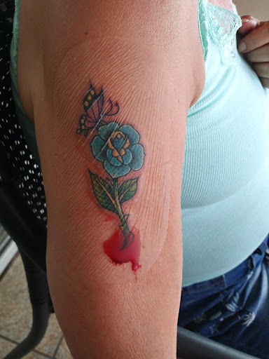 Explore lady thigh tattoo ideas, creative tattoo ideas in Honolulu, available at Skin Deep Tattoo and Piercing Waikiki