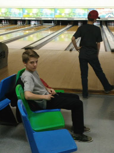 Bowling Alley «Linn Lanes Bowling Center», reviews and photos, 2250 S Main Rd, Lebanon, OR 97355, USA