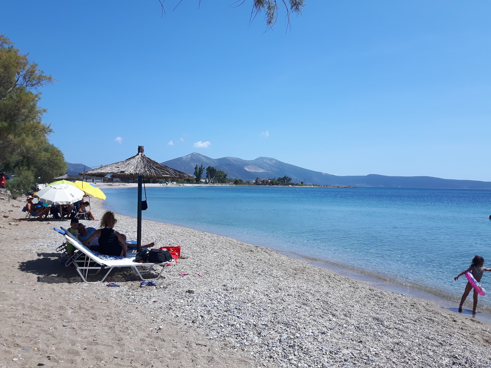 Foto von Mouse beach mit geräumige bucht