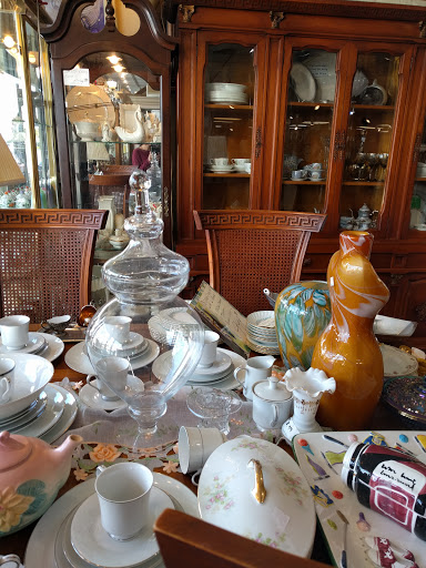 Thrift Store «New Age Thrift Store», reviews and photos, 1734 NE 163rd St, North Miami Beach, FL 33162, USA