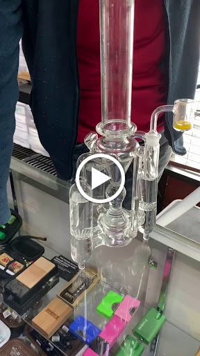 Tobacco Shop «Glassworx of Tulsa Head Shop», reviews and photos, 6529 E 51st St, Tulsa, OK 74145, USA