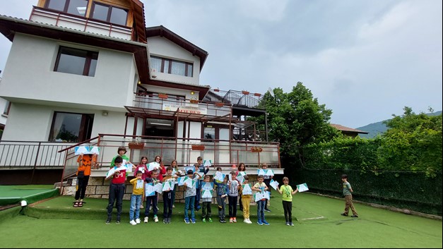 Частно основно училище "Изгрев" - София