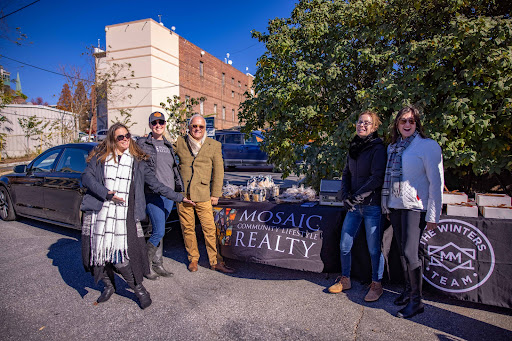 Real Estate Agency «Mosaic Community Lifestyle Realty», reviews and photos, 60 Biltmore Ave, Asheville, NC 28801, USA