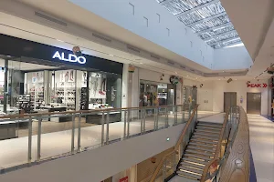 Noor Mall image