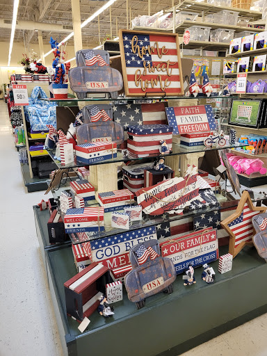 Clothing Store «Ross Dress for Less», reviews and photos, 7886 Dublin Blvd, Dublin, CA 94568, USA