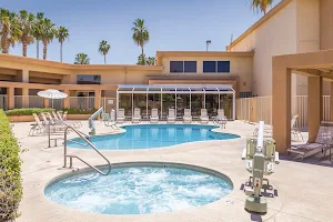 WorldMark Palm Springs - Plaza Resort and Spa image