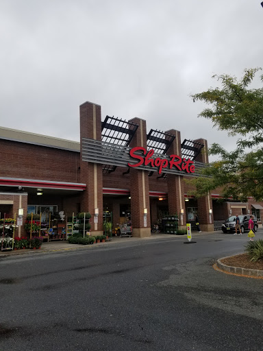 Grocery Store «ShopRite», reviews and photos, 2102-2130 N 2nd St, Millville, NJ 08332, USA