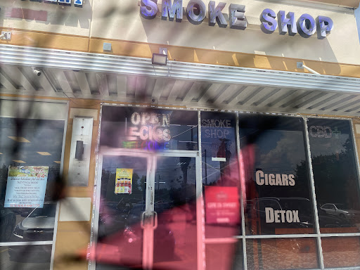 S I A Smoke Shop, 7031 Fm 1960 Rd W, Humble, TX 77338, USA, 
