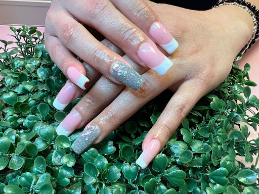 Find tattoos ideas for moms for your next unique tattoo in Naples at Jewels Inkpire