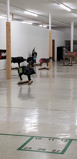 Sporting Goods Store «Cutting Edge Sporting Goods-In», reviews and photos, 206 W Main St, Greensburg, IN 47240, USA