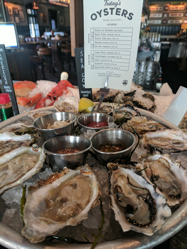 Shopping Mall «The Commons at Calabasas», reviews and photos, 4799 Commons Way, Calabasas, CA 91302, USA