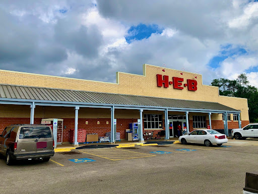 Grocery Store «H-E-B Grocery», reviews and photos, 2424 N 16th St, Orange, TX 77630, USA