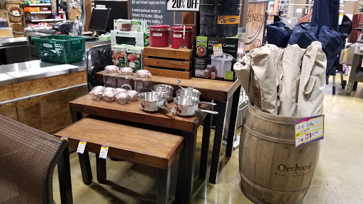Hardware Store «Orchard Supply Hardware», reviews and photos, 2598 Taylor St, San Francisco, CA 94133, USA